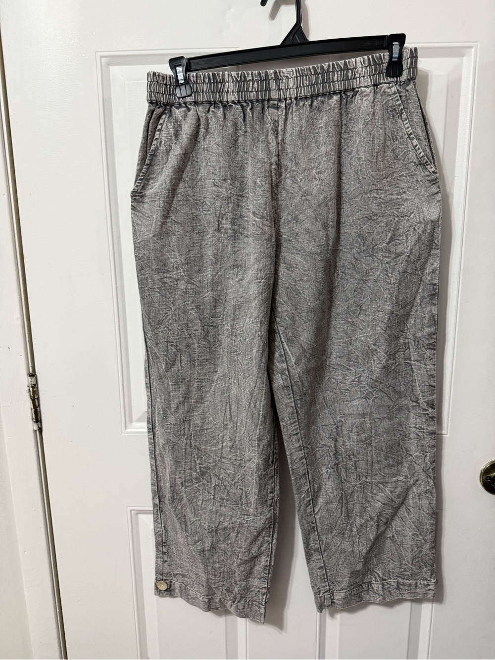 Women’s cropped wide legs pants